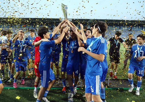 AFFA U-15 Liqasının qalibləri mükafatlandırılıb