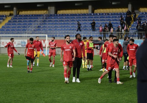 "Araz-Naxçıvan" ölkə kubokunda darmadağınla mərhələ adlayıb