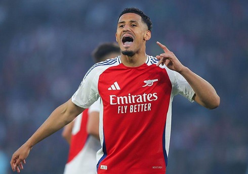 "Arsenal"ın futbolçusu klubu ilə yeni müqavilə bağlamağa hazırdır
