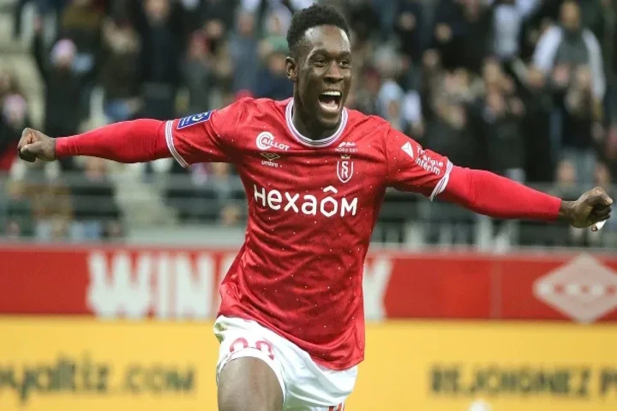“Arsenal”ın futbolçusu şərəfini qoruyacağı milli komanda ilə bağlı qərarını verib