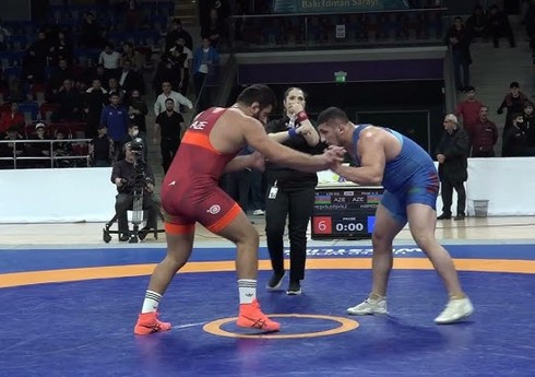 Avropa Olimpiya Təsnifat turniri: Azərbaycanın daha bir güləşçisi yarımfinala yüksəlib