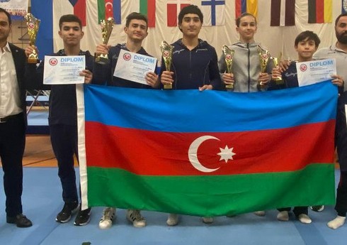 Azərbaycan gimnastları Çexiyadakı turnirdə medallar qazanıblar