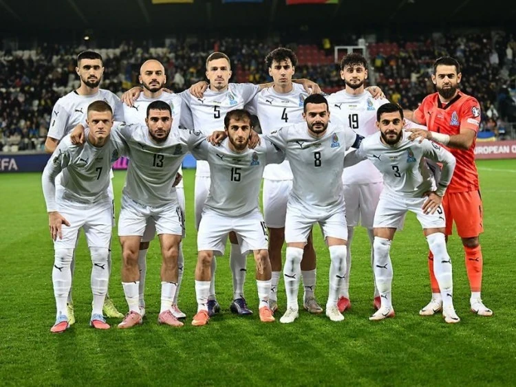 Azərbaycan hesabı açdı - YENİLƏNİR