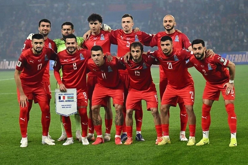 Azərbaycan millisi İslandiyaya qarşı - Heyətlər - YENİLƏNİR