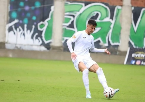Azərbaycan millisinin futbolçusu: "Həm Albaniyadan, həm də bəzi başqa ölkələrdən təkliflər var idi"