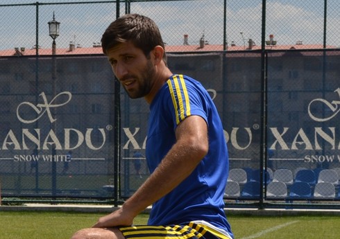 Azərbaycan millisinin sabiq futbolçusu 34 yaşında vəfat edib