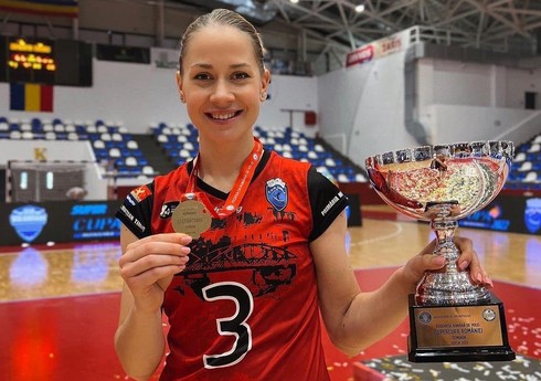 Azərbaycan millisinin voleybolçusu Rumıniya Super Kubokunu qazanıb