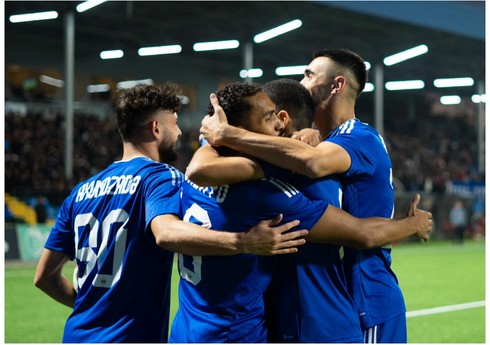Azərbaycan Premyer Liqası: "Qarabağ" "Kəpəz"i darmadağın edib