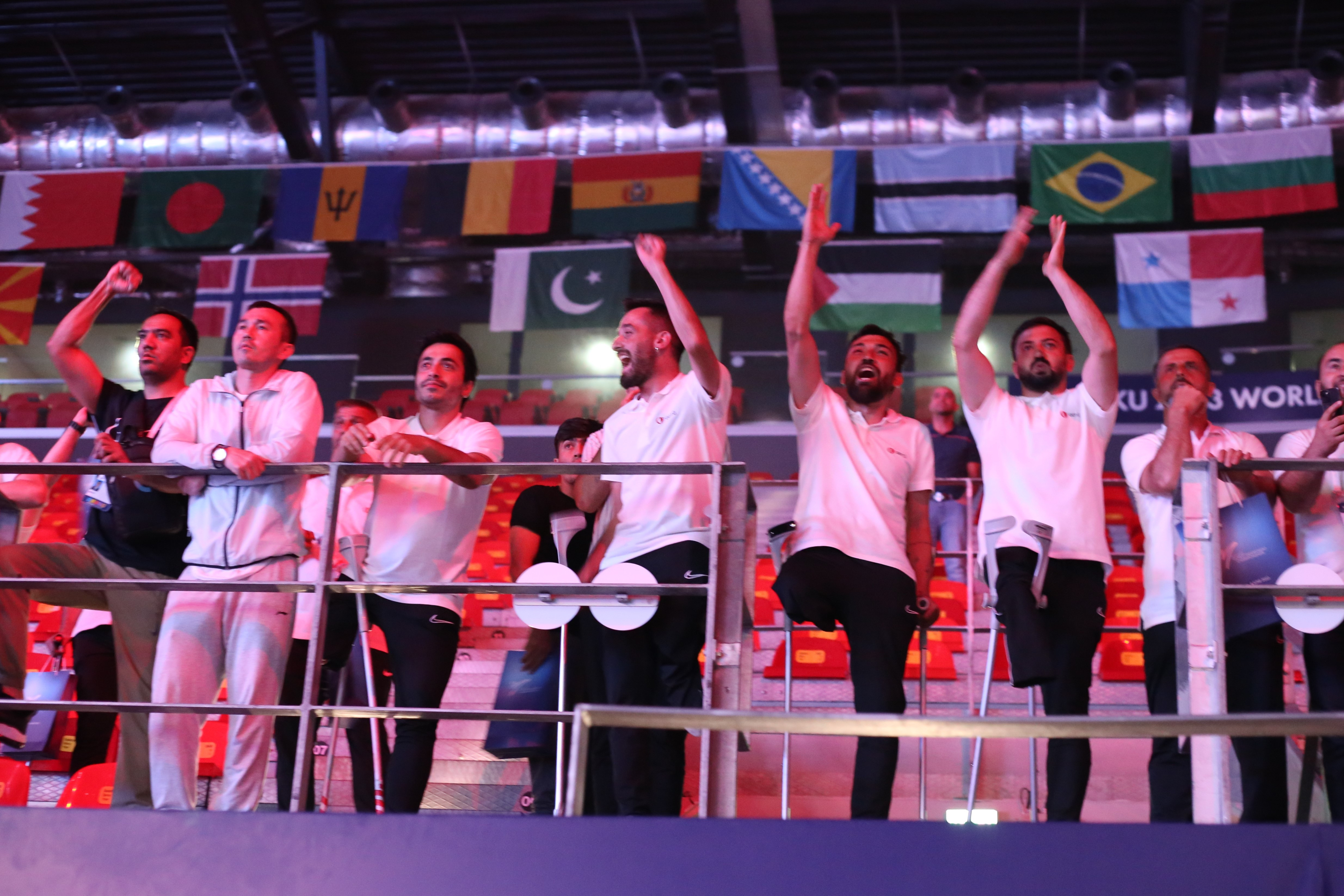 Azərbaycan və Türkiyə qaziləri taekvondo üzrə dünya çempionatını izləyib - FOTO