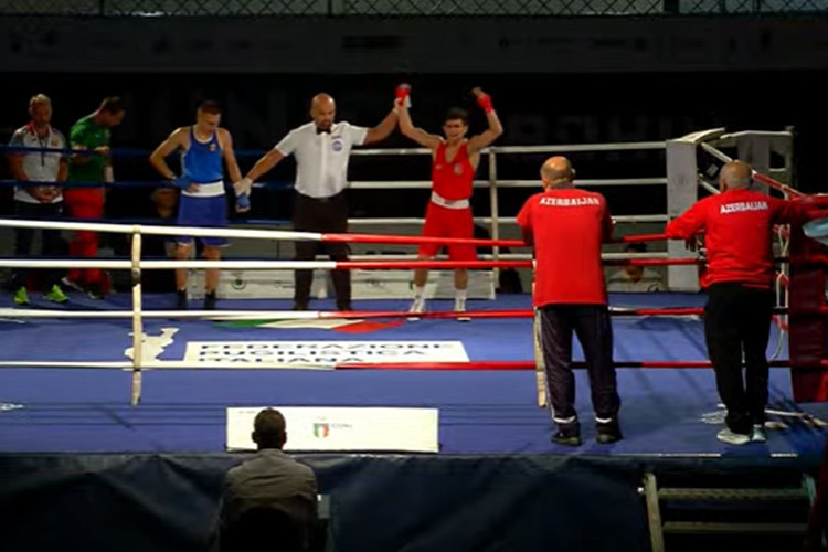Azərbaycanın daha bir boksçusu Avropa çempionu olub, yığma yarışı 5 medalla bitirib