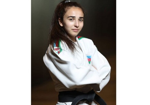 Azərbaycanın daha bir paralimpiya çempionu Qran-pridə gümüş medal qazanıb - YENİLƏNİB