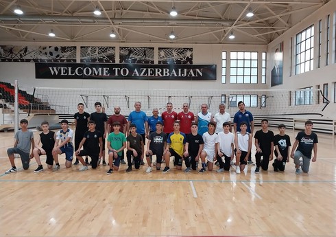 Azərbaycanın voleybol millisinin baş məşqçisi seçim xarakterli məşqlər keçirib
