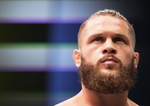 Azərbaycanlı idmançıya UFC ulduzu ilə döyüşmək təklif olunub