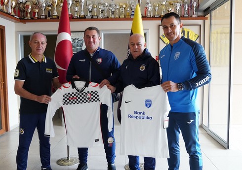 Azərbaycanlı məşqçilər "Fənərbağça" klubunun akademiyasında olublar