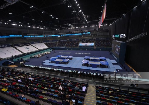Batut gimnastikası üzrə Dünya Kubokunda fərdi yarışların qaliblərinə mükafatları təqdim edilib