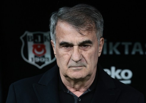 "Beşiktaş" 10 futbolçusu ilə vidalaşır