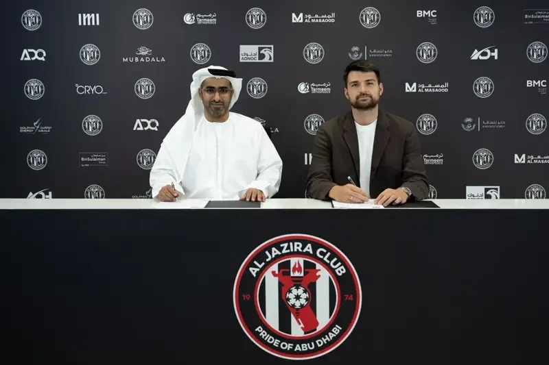 “Beşiktaş”dan ayrıldı - BƏƏ KLUBUNA KEÇDİ