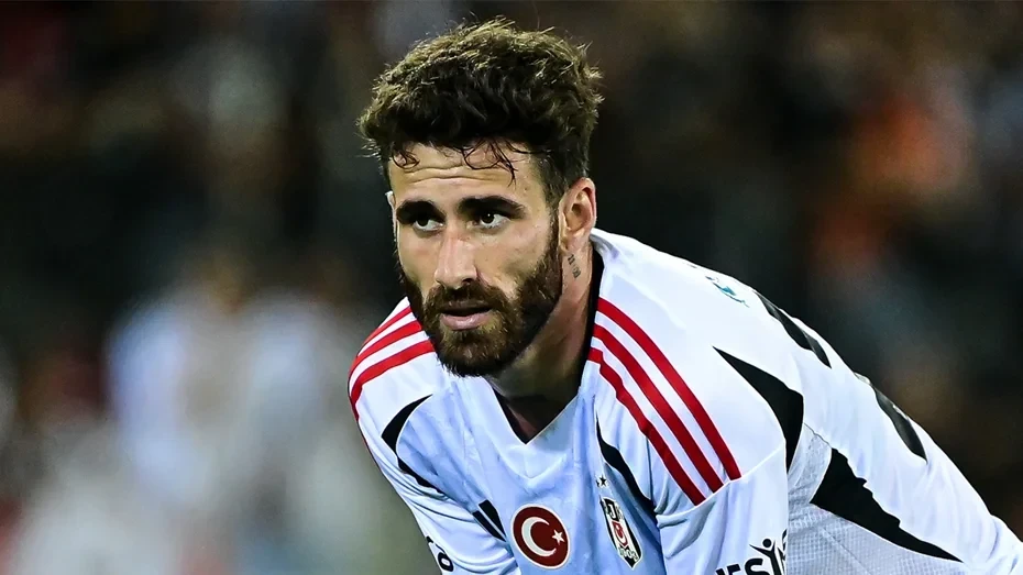 “Beşiktaş”ın Trabzonspor derbisi üçün heyəti açıqlanıb – Rafa Silva siyahıda yoxdur
