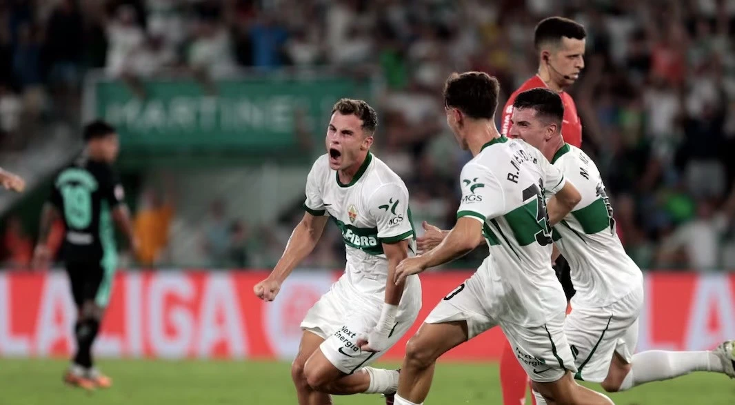 “Betis” “Elçe” səfərindən bir xalla qayıdır