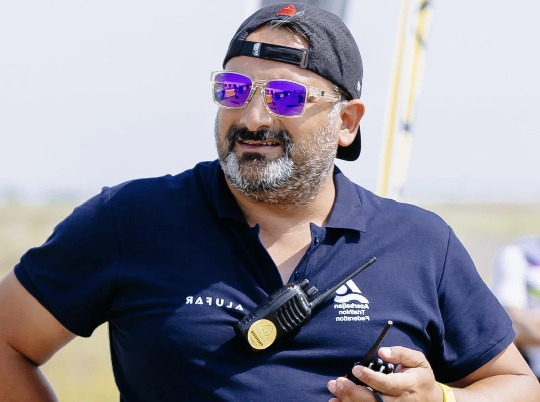 Beynəlxalq triatlon yarışında ilk azərbaycanlı hakim - FOTO