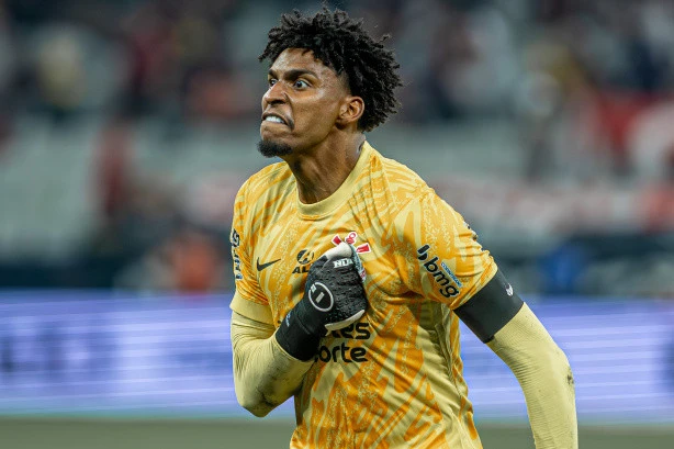 Braziliya klubu “Milan”ın təklifini rədd edib