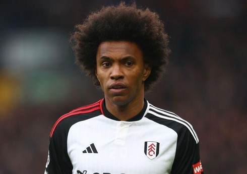 Braziliya millisinin sabiq futbolçusu London klubundan ayrılıb