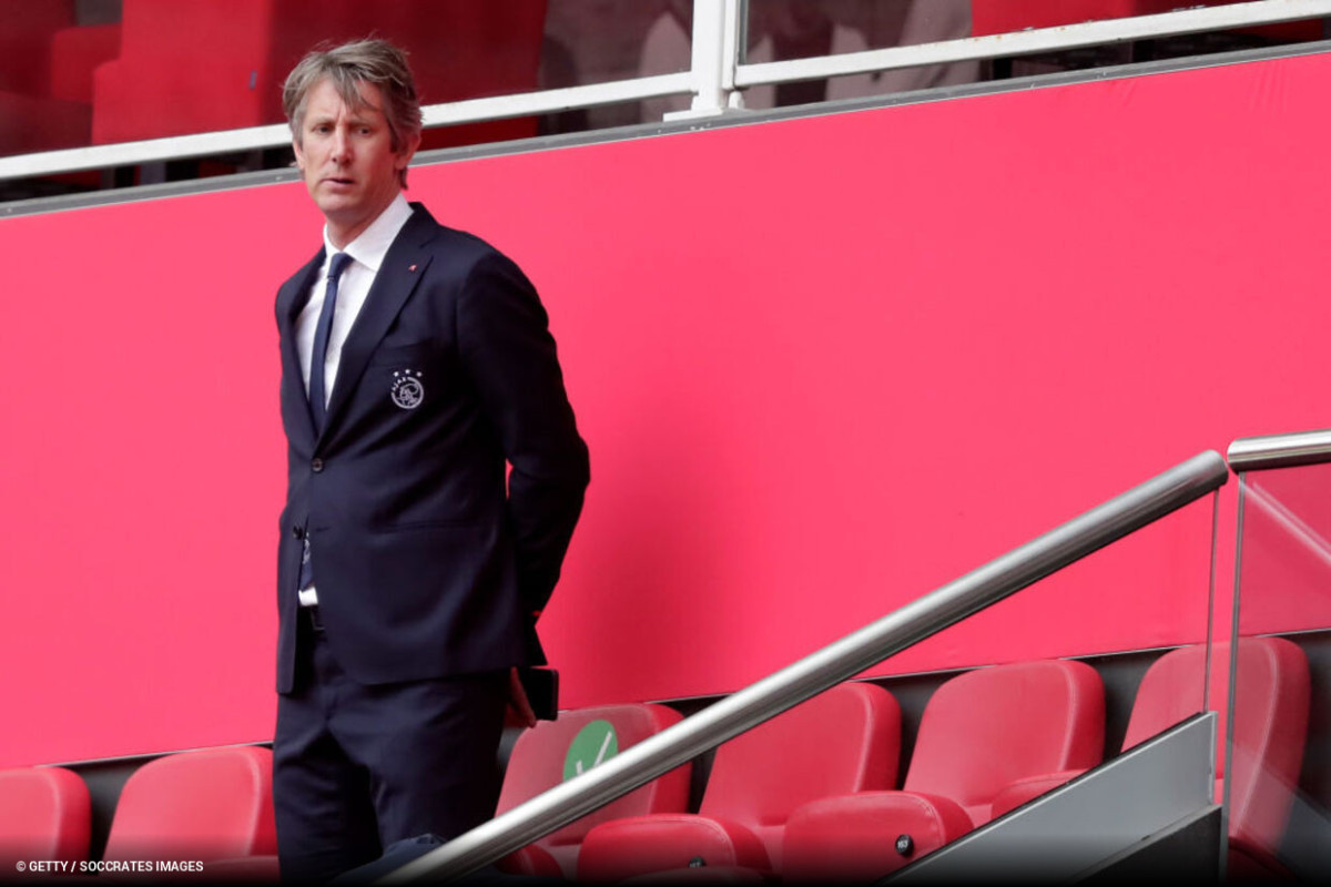 Edvin van der Sar “Ayaks”dan ayrılıb