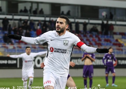 Emin Mahmudov Şotlandiya klubuna keçə bilər