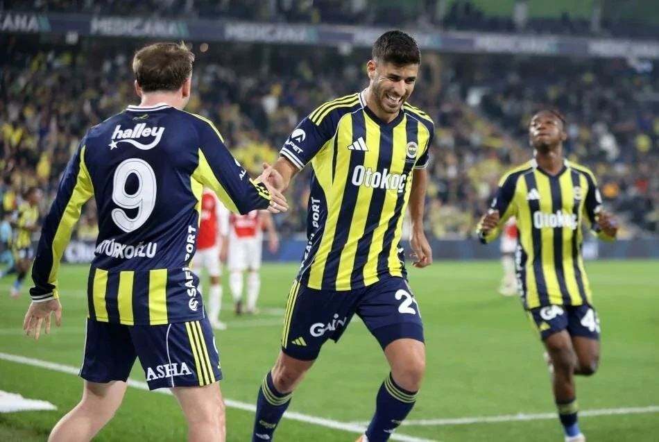 “Fənərbaxça”nın futbolçusu karyerasını İspaniyada davam etdirə bilər