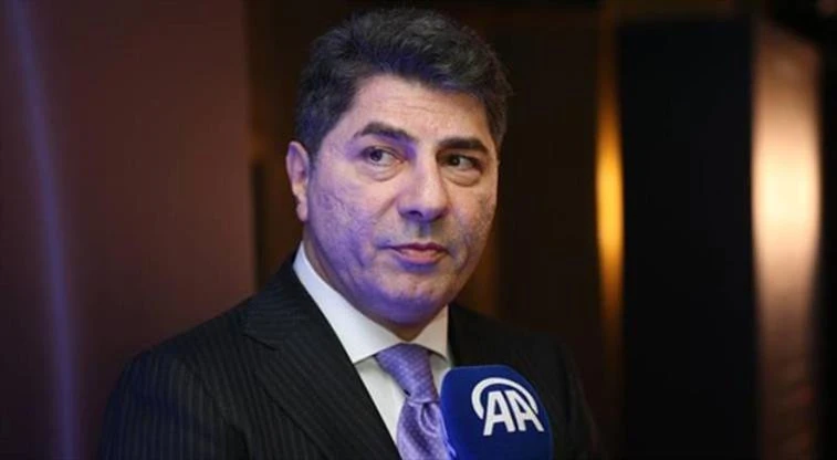 Hakan Safi “Fənərbaxça” prezidentliyinə namizədliyini açıqladı