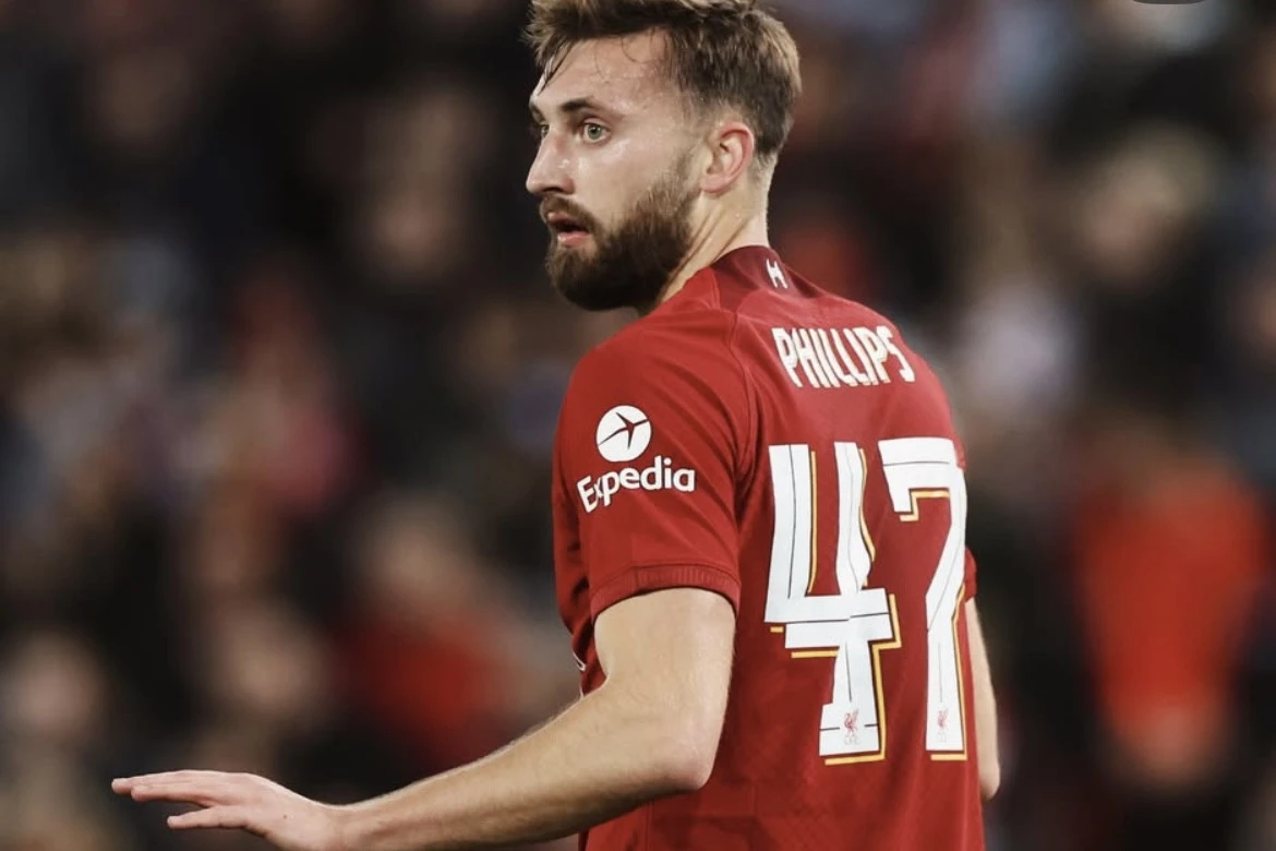 İngiltərəli müdafiəçi “Liverpul”u tərk etdi - RƏSMİ