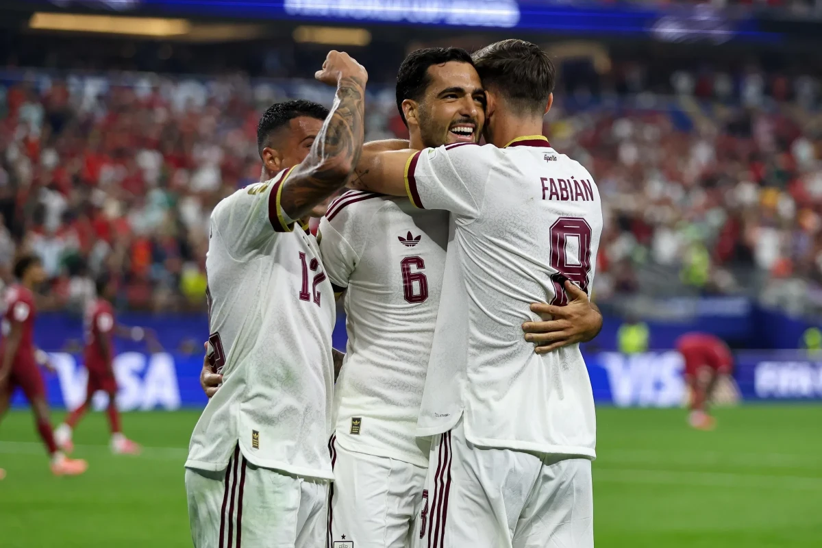 İspaniyadan mundial rekordu - 6 oyundur qol buraxmır