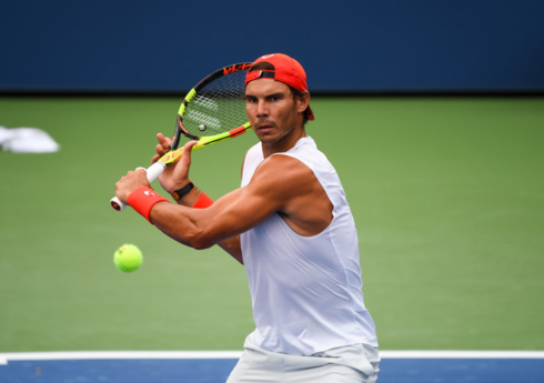 İspaniyalı tennisçi qolf turnirinin qalibi olub