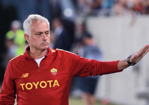 Joze Mourinyo PSJ ilə bağlı iddiaları təkzib edib