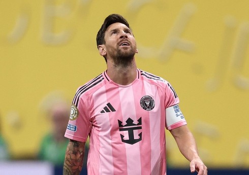 KİV: Messi "Əl-Hilal"a keçə bilər
