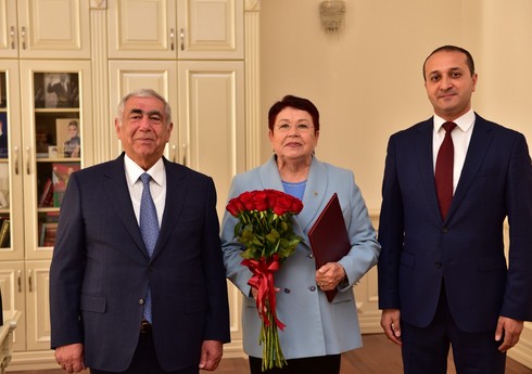 Lyudmila Şubina Fəxri Fərmanla təltif edilib