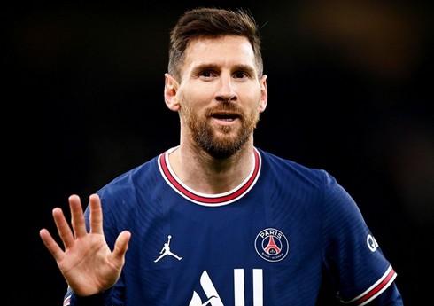 Messi Ronaldunun rekordunu qırıb
