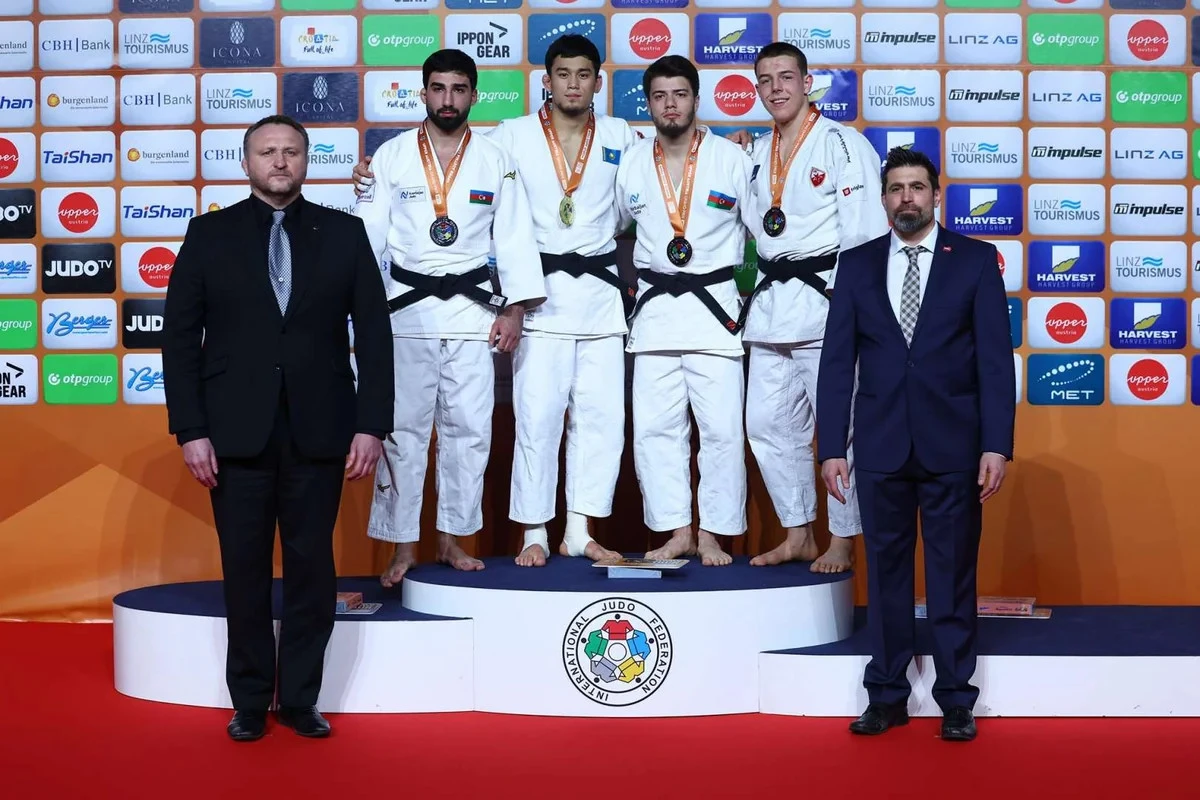 Millimizdən iki medal