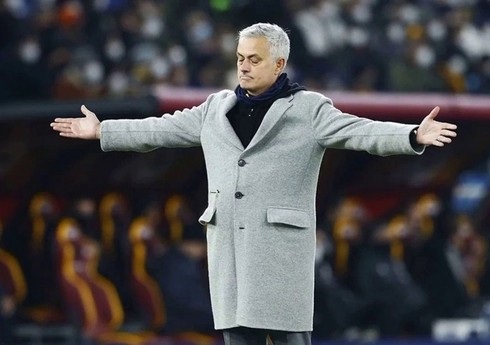 “Oskar”lı rejissor: “Mourinyo Ceyms Bond filmlərində cani rolu üçün mükəmməl seçim olar”