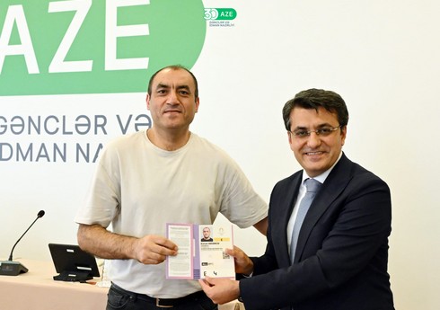 Paris-2024-də akkreditasiya olunmuş media nümayəndələri və mətbuat katibləri ilə görüş keçirilib