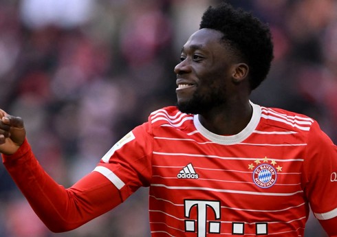 PSJ, "Real" və "Mançester Siti" kanadalı futbolçunu istəyir