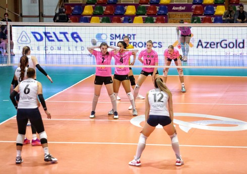 Qadın voleybolçular arasında Azərbaycan çempionatının növbəti oyunları keçirilib