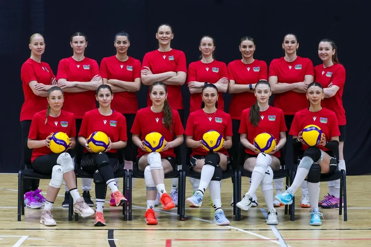 Qadın voleybolçulardan ibarət millimiz xaricdəki təlim-məşq toplanışını yekunlaşdırıb