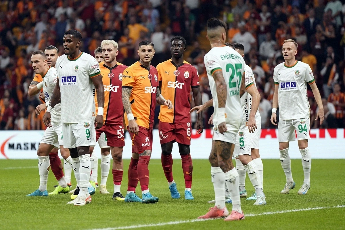 “Qalatasaray” hegemoniyası davam edir: 7-də 7!