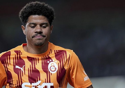 "Qalatasaray"ın futbolçusu yenidən karyerasını İngiltərədə davam etdirə bilər