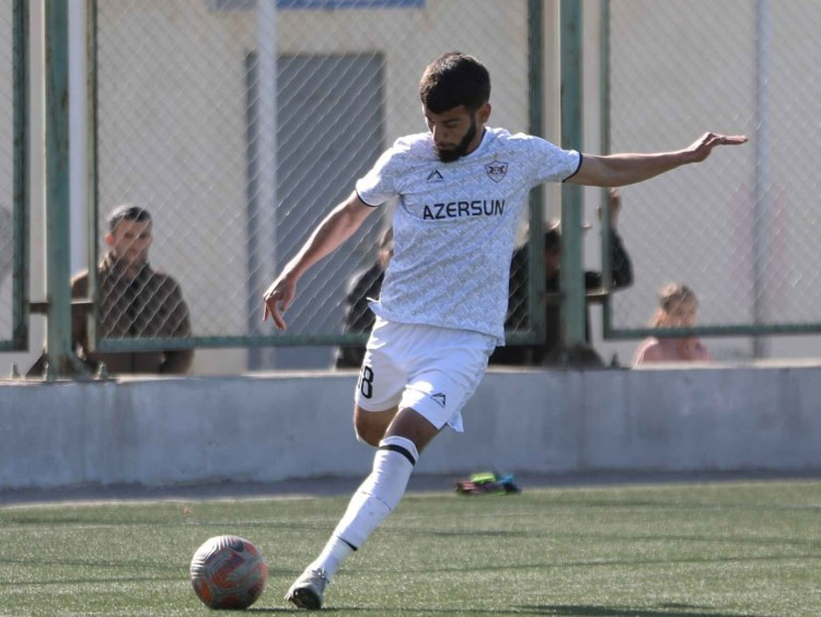 “Qarabağ”ın futbolçusunun məşqdə ürəyi dayanıb, təcili xəstəxanaya çatdırılıb