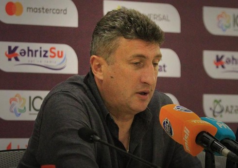 “Qəbələ” baş məşqçisi Kaxaber Tsxadadze ilə yeni müqavilə imzalayıb