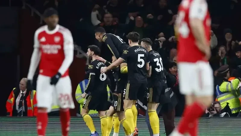 “Qırmızı şeytanlar”dan tarixi zərbə: “Arsenal”ın 121 oyunluq seriyası qırıldı