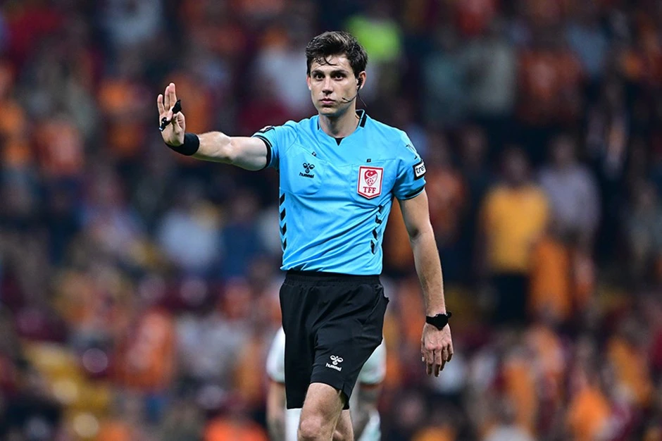 "Fənərbaxça" - "Trabzonspor" matçının hakimi bəlli olub