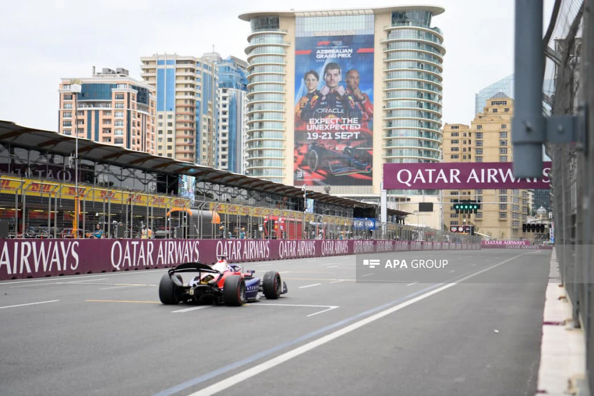 "Formula 1": İkinci sərbəst yürüş başa çatdı